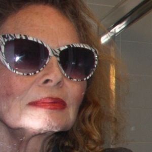 Meet your Posher, Lee